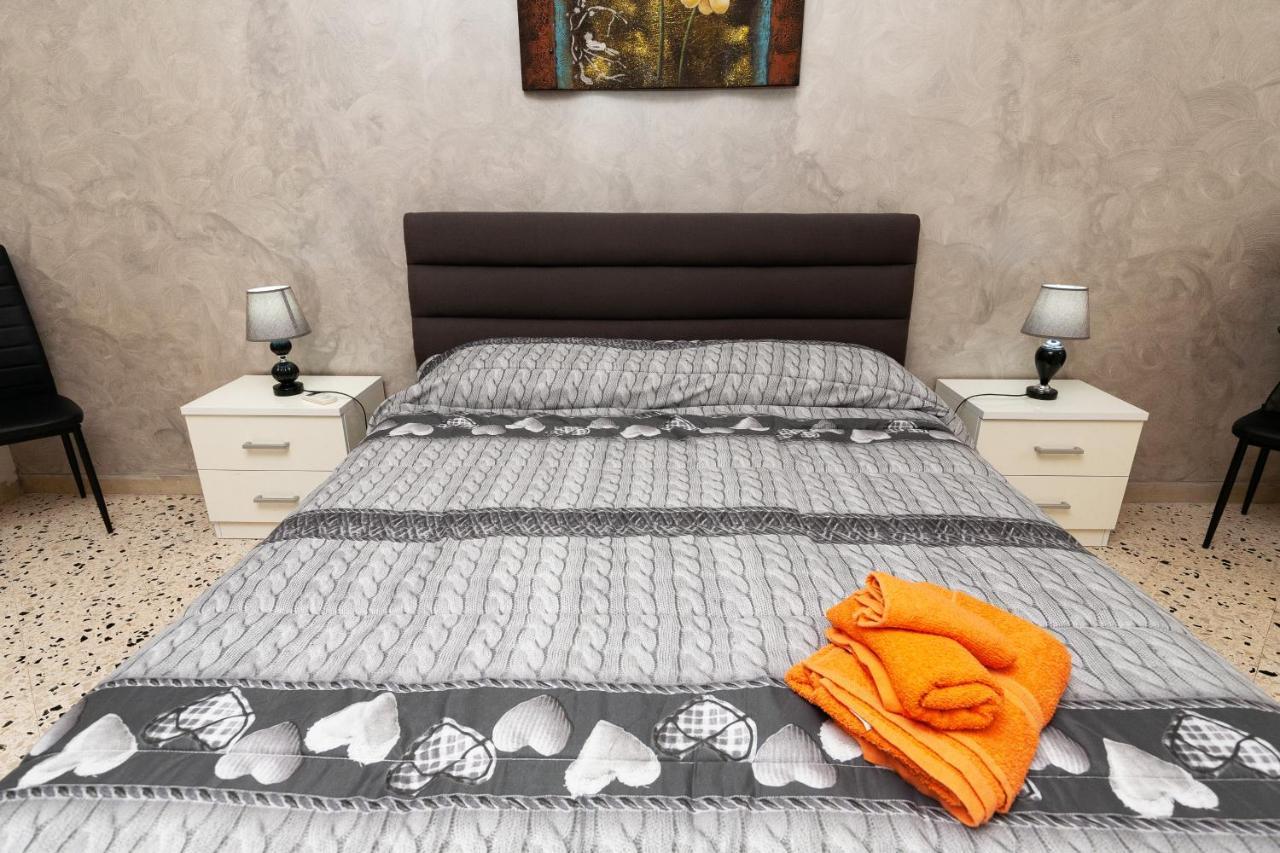 פלרמו Holiday Apartment My House מראה חיצוני תמונה